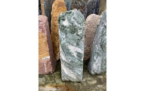Stele, Naturstein Atlantis (Höhe ca. 80 cm)