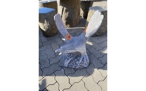 Adler - Figur aus Naturstein
